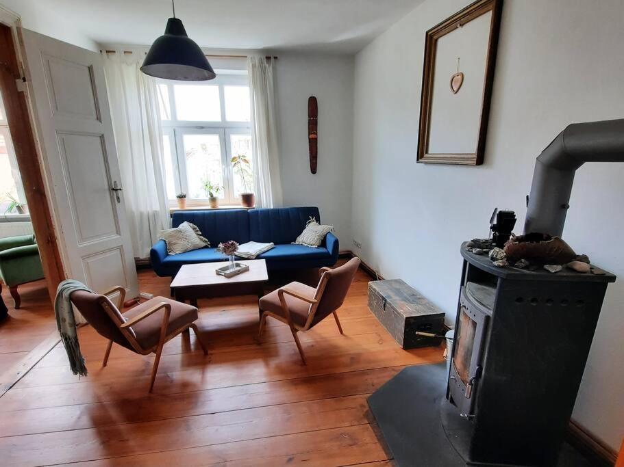 Altbau Charme & Mittendrin ชตราลซุนด์ ภายนอก รูปภาพ
