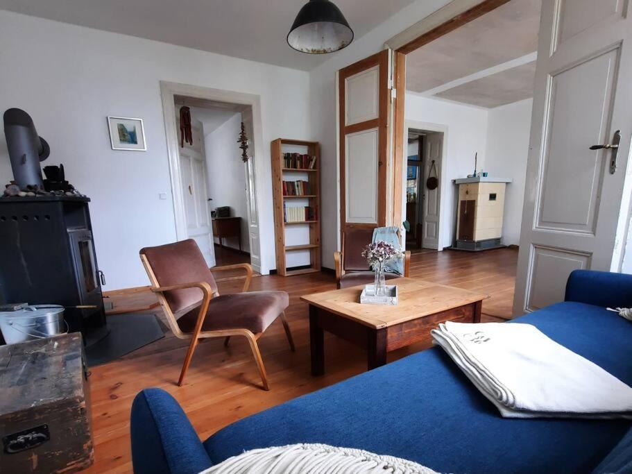 Altbau Charme & Mittendrin ชตราลซุนด์ ภายนอก รูปภาพ