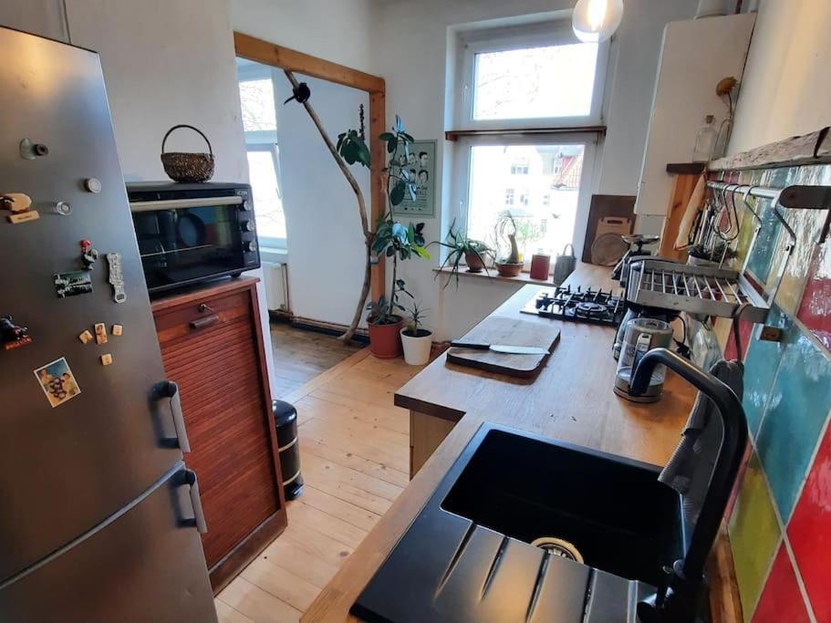 Altbau Charme & Mittendrin ชตราลซุนด์ ภายนอก รูปภาพ